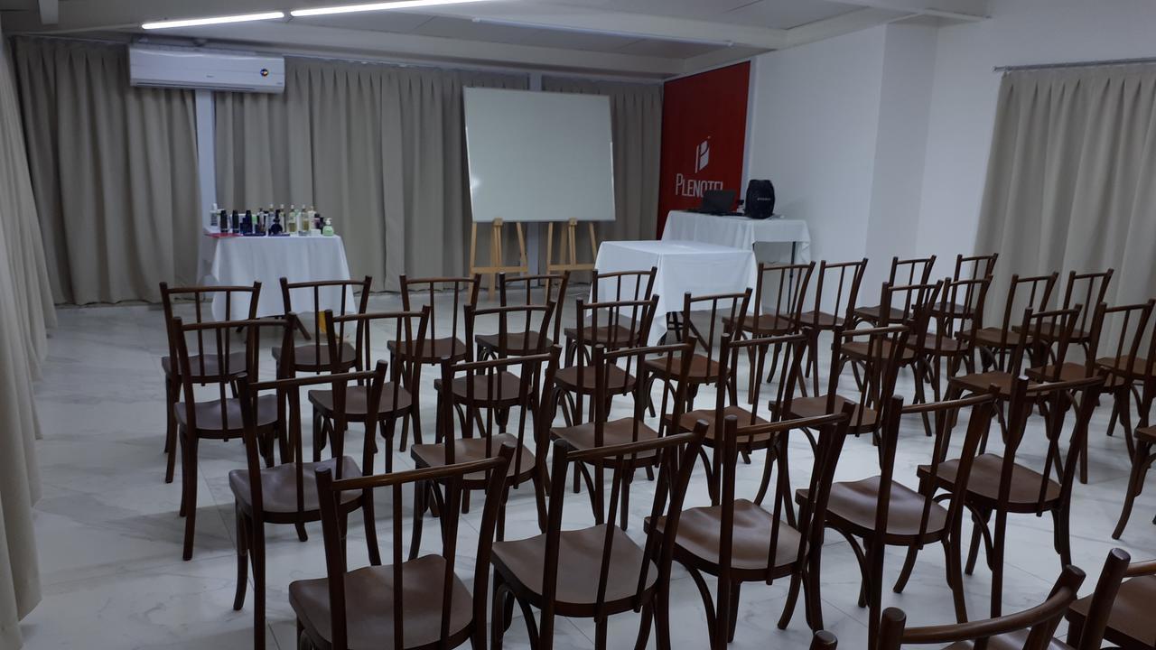 Hotel Plenotel Колатіна Екстер'єр фото
